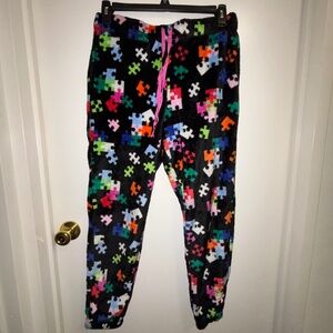 JoySpun's Fluffy Puzzle Designed Pajama Pants (Size Medium)
